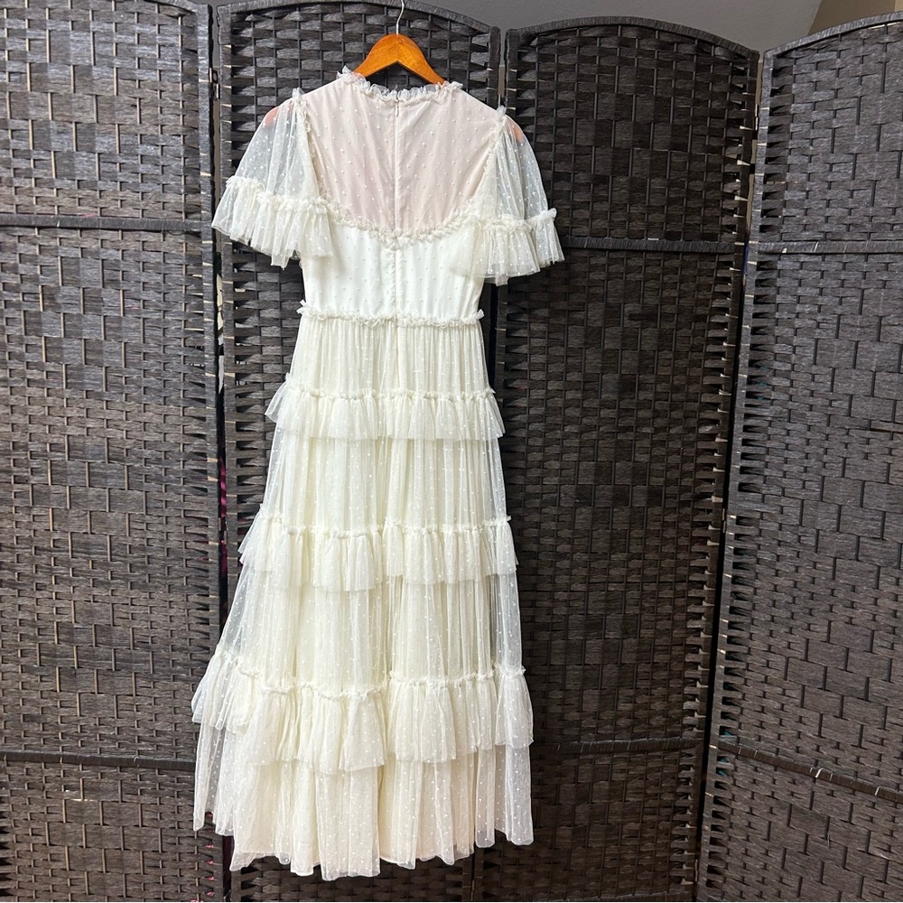 Ivy City Co. white Aline mesh overlay tired maxi dress size XS brand new - Picture 7 of 7